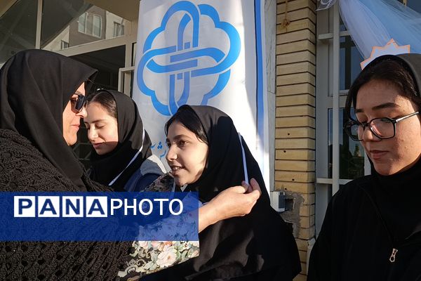 مراسم افتتاحیه سفیران سلامت در دبیرستان مهر نیشابور 