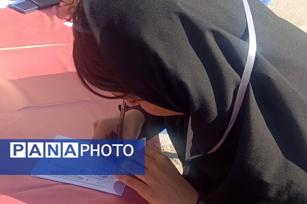 انتخابات شورای دانش آموزی در دبیرستان مهر نیشابور