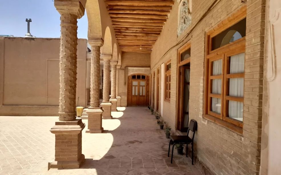 گذر از کوی انتخاب 