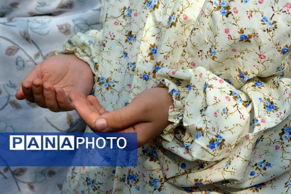 نماز باران، همخوانی زمین و آسمان در دبیرستان ولایت بهارستان‌دو