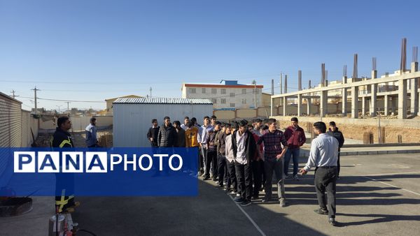 بیست‌وهفتمین مانور زلزله و ایمنی در مدارس شهرستان محلات 