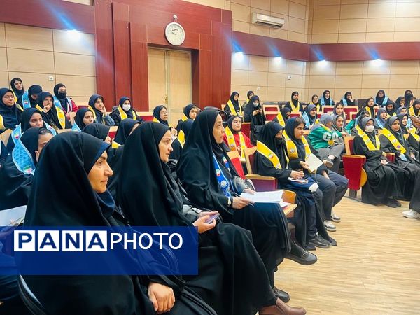 انتخابات شورای دانش آموزی در ناحیه 2مشهد