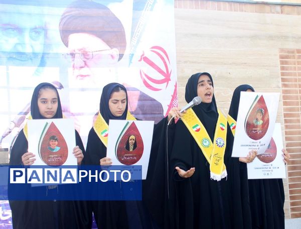 حضور پرشور تشکل های دانش آموزی در راهپیمایی ۱۳ آبان