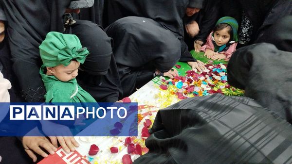 ویژه برنامه عهدیاران با حضور مهمان ویژه شهید گمنام