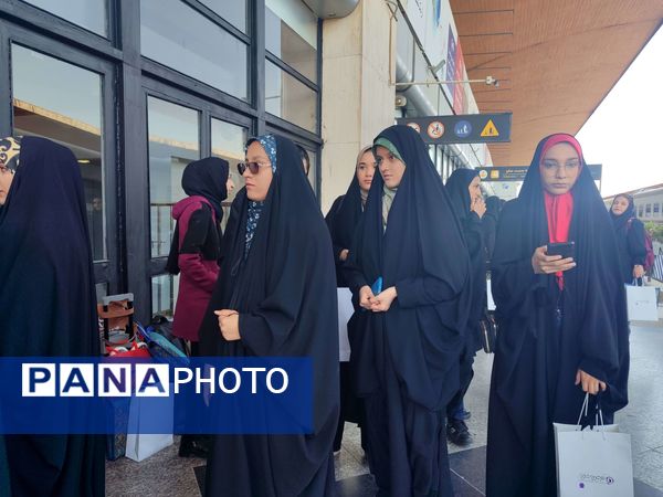 استقبال از برگزیدگان شانزدهمین المپیاد ملی فرش دستباف در مشهد