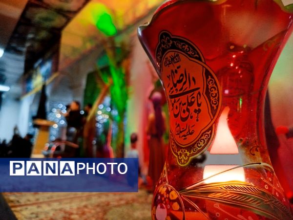 اجتماع عزاداران در جوار امامزاده سید حمزه کاشمر به مناسبت شام غریبان