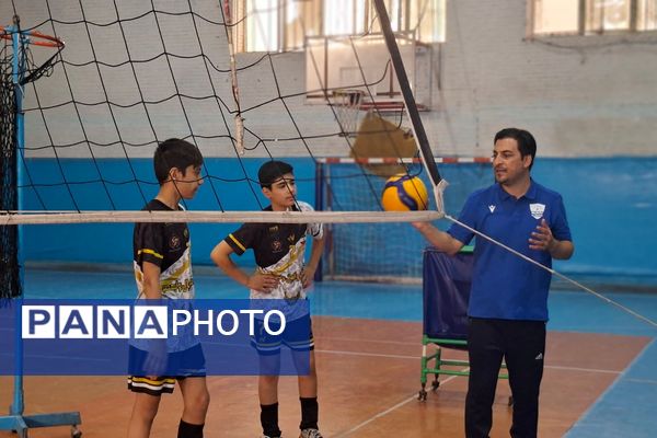 کارگاه توانمندسازی و مهارت آموزشی ورزشی شهرستان قرچک