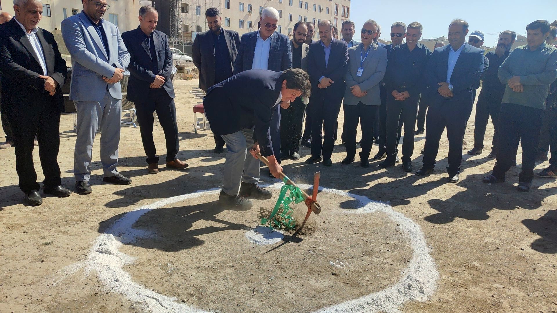 آیین کلنگ زنی آموزشگاه جعفر برزگر ناحیه یک مشهد