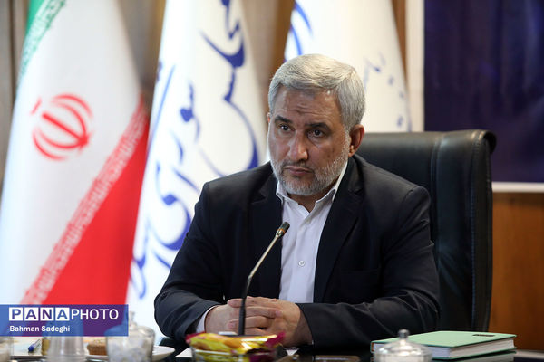 نشست مشترک مرکز پژوهش‌های مجلس شورای اسلامی و معاونان و مدیران امور مجلس وزارتخانه ها