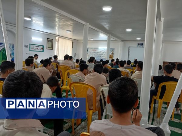 مشاوره هدایت تحصیلی و انتخاب رشته در دبیرستان نمونه آیت الله خامنه‌ای