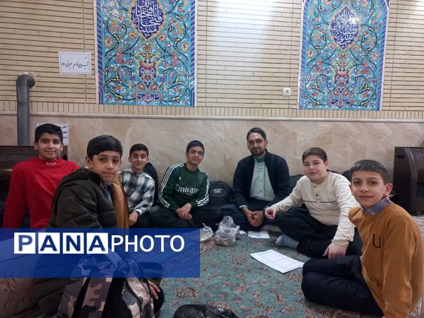 اعتکاف پسران نسل آفتاب