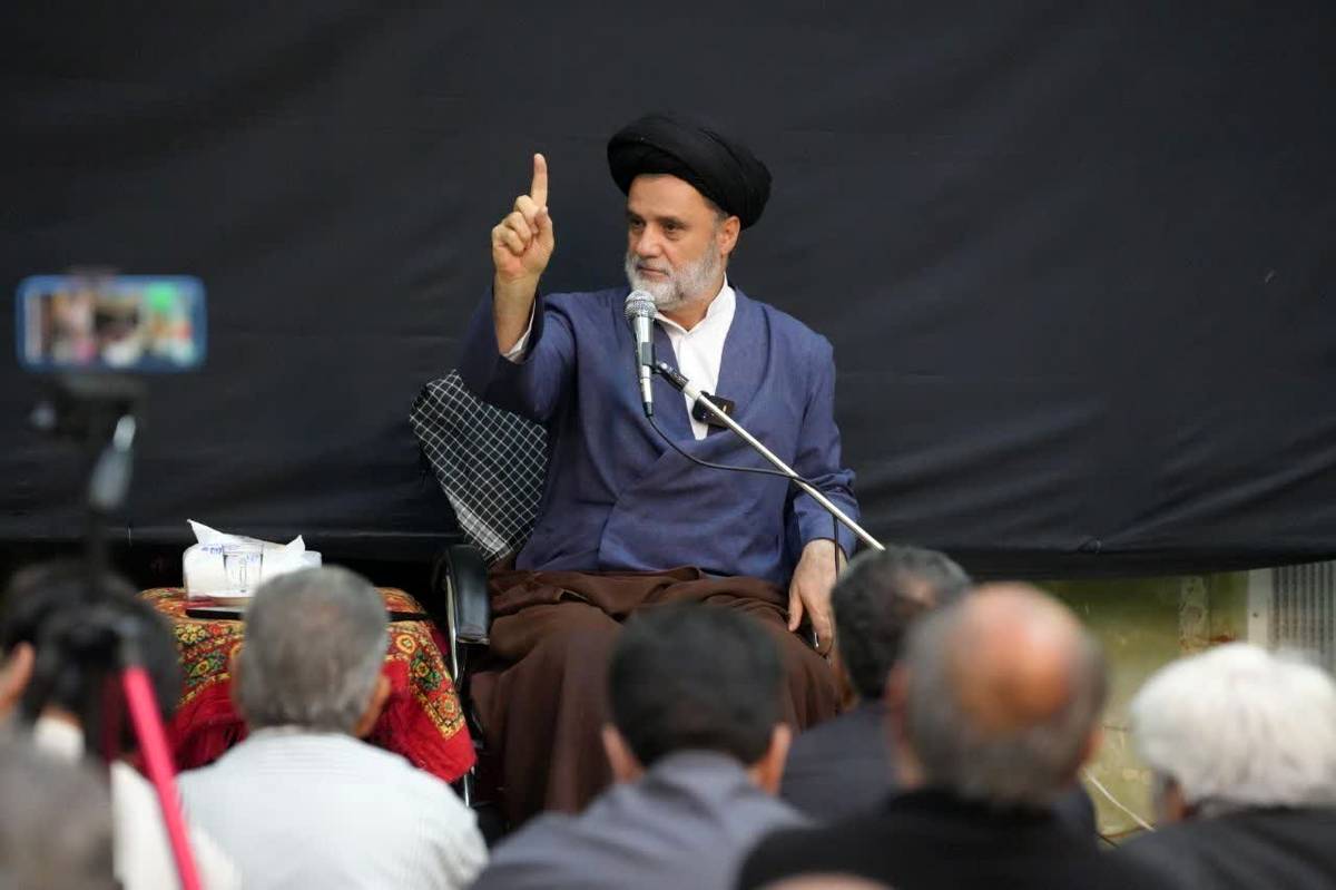رهبر معظم انقلاب فرمودند مذاکره با آمریکا بیشرفی است