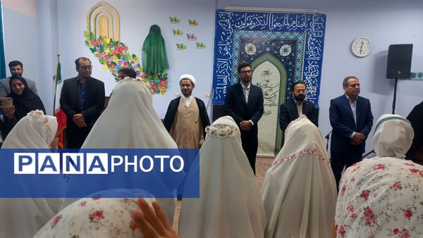 طنین انداز شدن زنگ نماز در دبستان لطیفه 