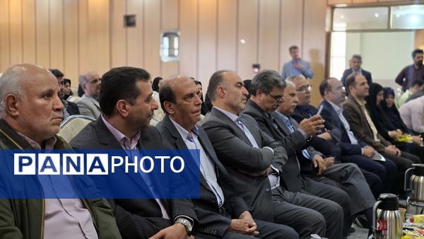  مراسم کلنگ‌زنی همزمان دو پروژه آموزشی در ناحیه چهار اصفهان