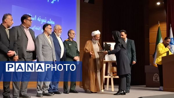 تجلیل از مقام شامخ معلم در دامغان
