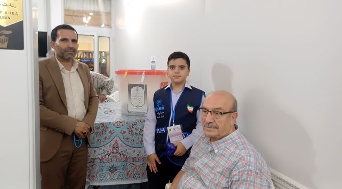 گزارش خبرنگار پانا از شعبه اخذ رأی در خانه مداحان استان اصفهان