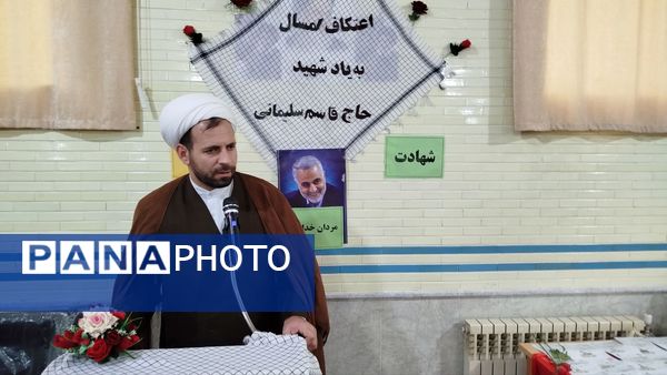 بدرقه دانش‌آموزان معتکف در شهرستان هوراند