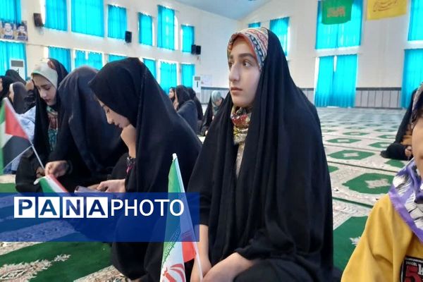 حضور پرشور دانش‌آموزان و فرهنگیان بخش دیشموک در گرامیداشت یوم‌الله 9 دی