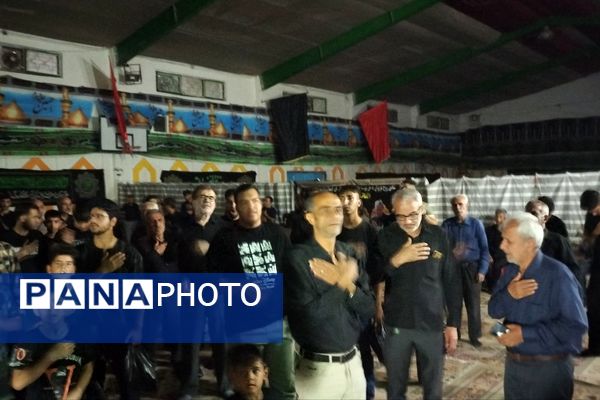 شور حسینی در شب چهارم محرم 1404 در هیات فرهنگیان ناحیه ۳ شیراز 