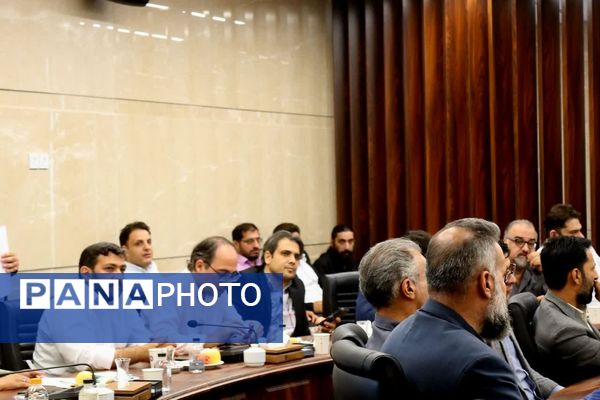 نشست خبری اتاق بازرگانی استان قم