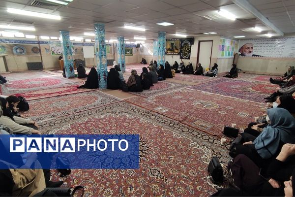 سلسله جلسات گفتمان دینی و مشاوره خانواده در هنرستان موفقیان