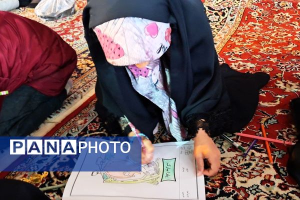 برپایی غرفه کودک در حاشیه نماز جمعه شهرستان کاشمر 