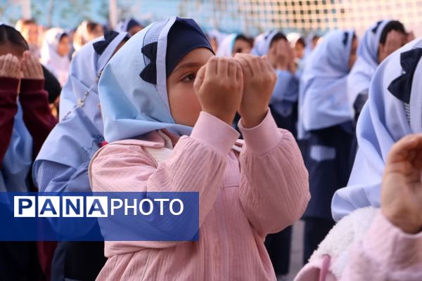 صبحگاه دانش در دبستان رجبی گرگان