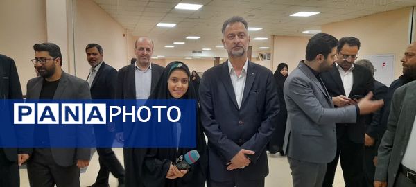 همایش تجلیل از مدرسه یاران استان قم