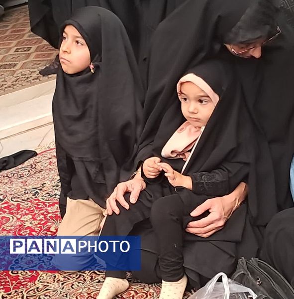 میزبانی دانش‌آموزان دختر شهرستان تفت از شهید گمنام