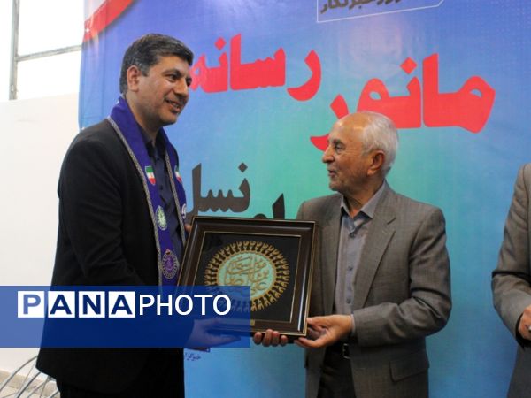 حضور مدیرکل آموزش و پرورش خراسان رضوی در مانور رسانه‌ای پانا در مشهد
