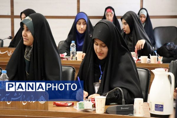 پویش «نو+راوی مهر»؛ فرصتی برای کنشگری دانش‌آموزان در نوروز دانش
