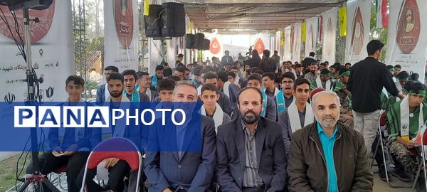 برگزاری مراسم سالروز شهادت شهید حسین فهمیده و آغاز هفته نوجوان و بسیج دانشآموزی در گلزار شهدای تهران