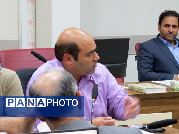 برگزاری جلسه شورای آموزش و پرورش در استانداری
