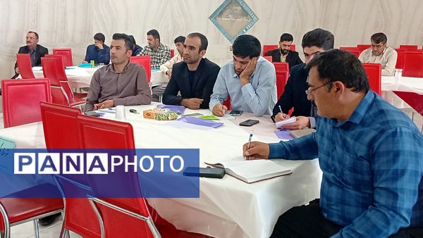 دوره‌های توانمندسازی معلمان با رویکرد نوین در شهرکرد