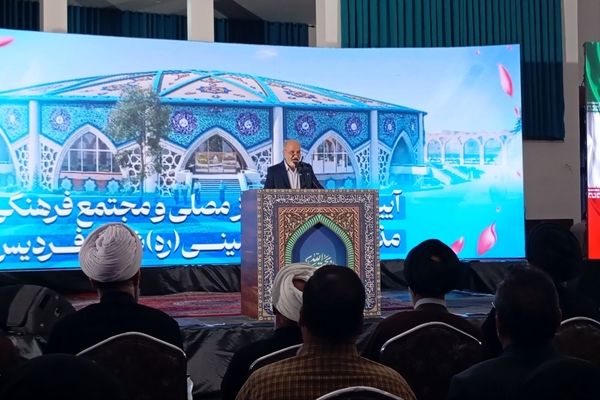 مصلای بزرگ فردیس به قلب فرهنگی تبدیل خواهد شد