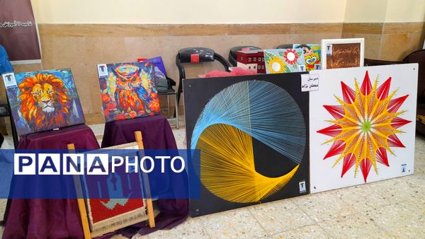 نمایشگاه کارآفرینی در هنرستان مولا متقیان