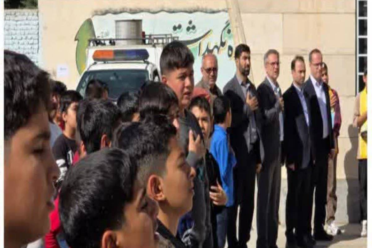 مانور زلزله و ایمنی در دبیرستان شهید کریمی گالیکش برگزار شد