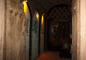 روایت قدم‌هایی که به یادِ مادر امت برداشته شد.
