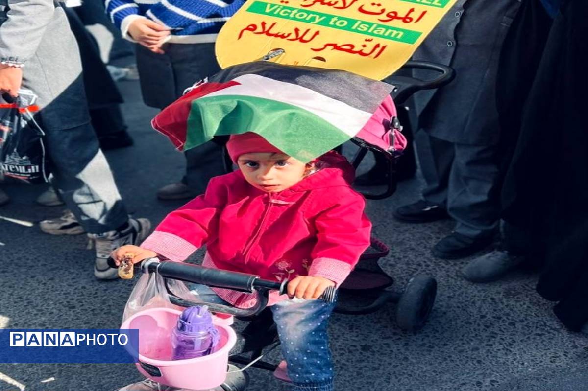 راهپیمایی روز ۱۳ آبان در شهرستان سملقان