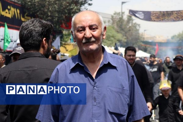 پای‌برهنه،در مسیر عشق