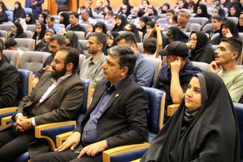برگزاری همایش خانوادگی روز خبرنگار در تالار شهر مشهد