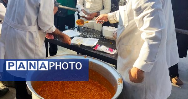 توزیع غذای گرم به‌مناسبت عید سعید غدیر خم در بجنورد