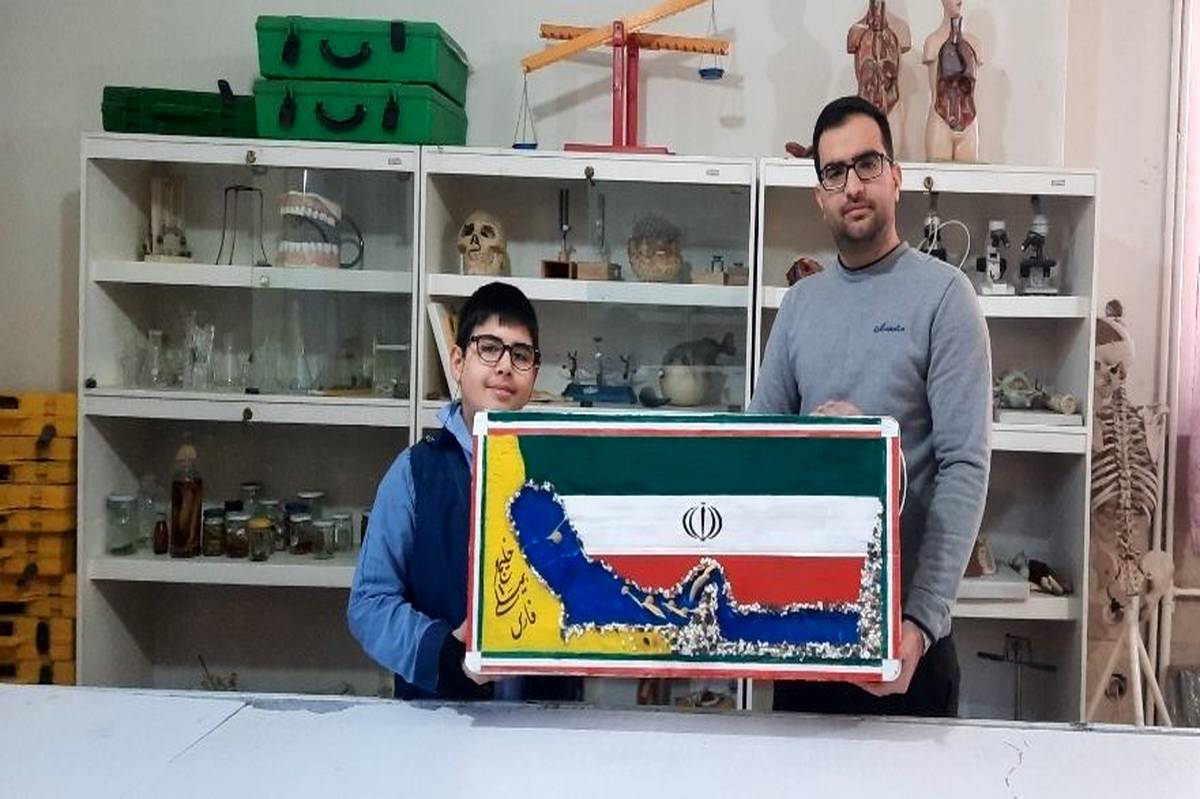 تعامل والدین و معلمان در تربیت دانشآموزان بسیار موثر است
