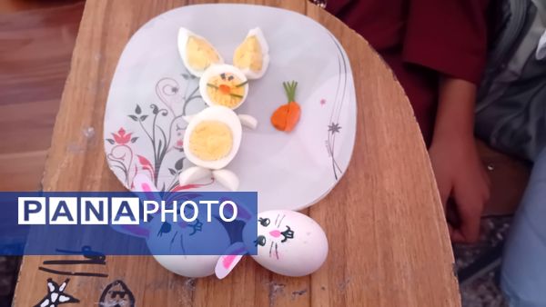 جشن رنگارنگ کودک و تخم‌مرغ در دبستان استقلال حاجی‌آباد؛ شادی، خلاقیت و تغذیه سالم در کنار هم