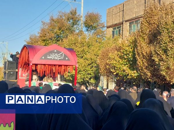 تشییع پیکر مطهر شهدای گمنام در سرار شهرستان برخوار