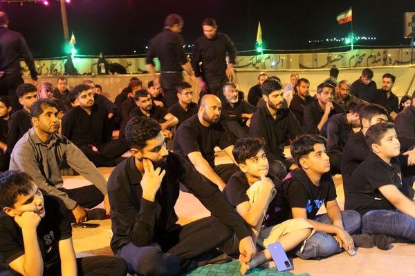 مراسم عزاداری شب سوم محرم در هیات مکتب‌‌الزهرا شهرستان حاجی‌‌آباد