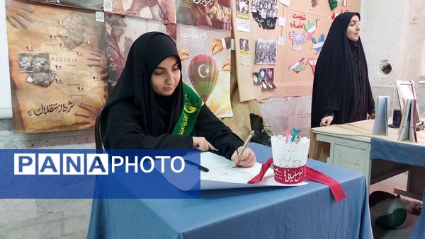 بازدید مسئولان آموزش و پرورش از مدرسه انقلاب دبیرستان فاطمه الزهرا آشخانه