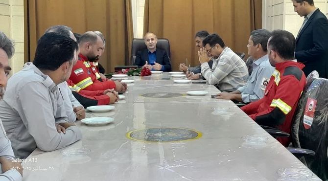 آتش‌نشانان قهرمانان واقعی خدمت‌رسانی هستند