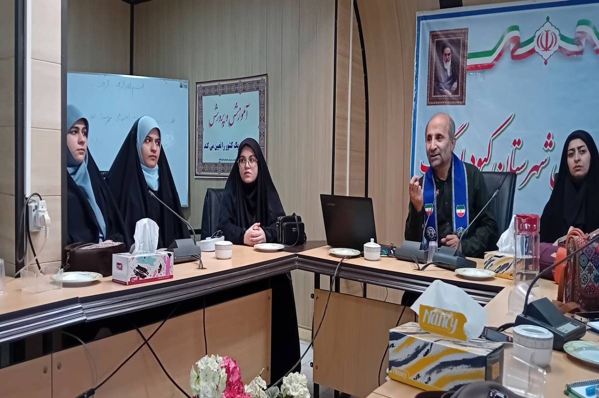 دانشآموزان کبودراهنگ با مهارتهای خبرنگاری آشنا شدند