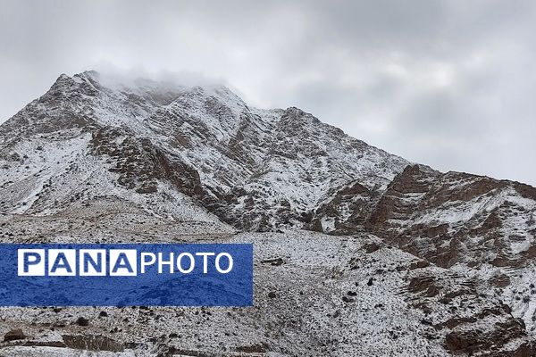 خودنمایی برف در شهر بار نیشابور